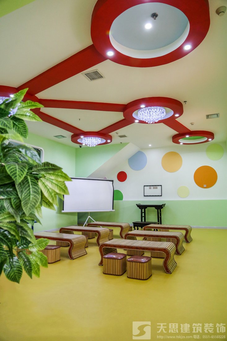 <a href=http://www.longuevilletennis.com/youeryuan/ target=_blank class=infotextkey>合肥幼兒園裝修</a>中那些你不知道的墻裙種類